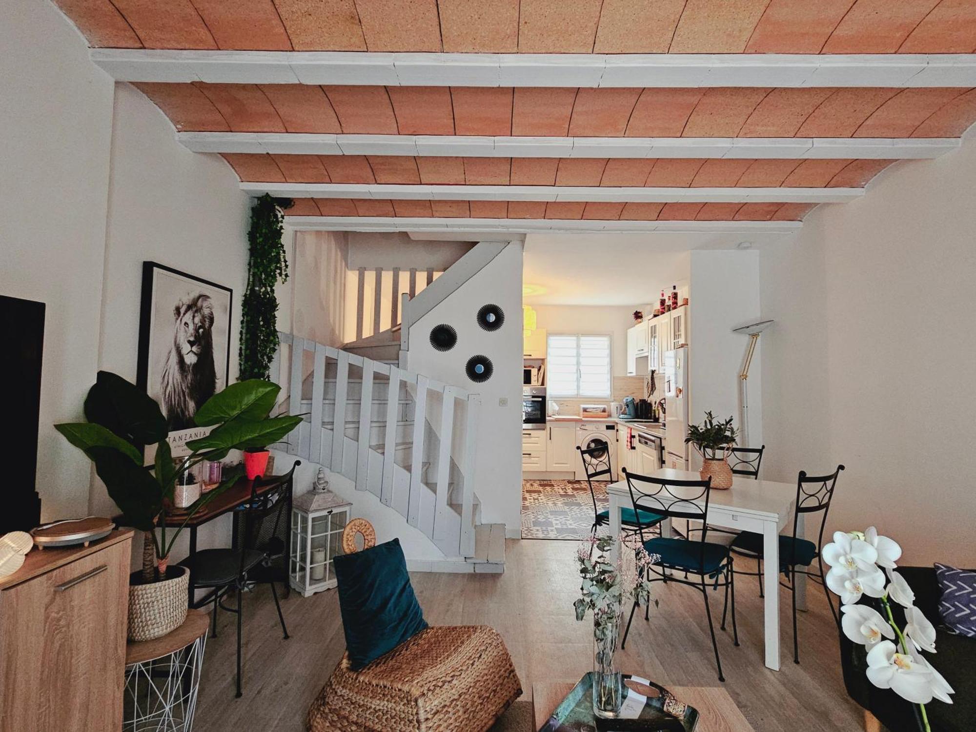 Maison Chaleureuse A Uzès Екстериор снимка
